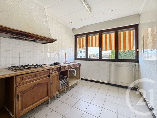Appartement F4 &agrave; vendre - 4 pi&egrave;ces - 84 m2 - Cannes La Bocca - 06 - PROVENCE-ALPES-COTE-D-AZUR