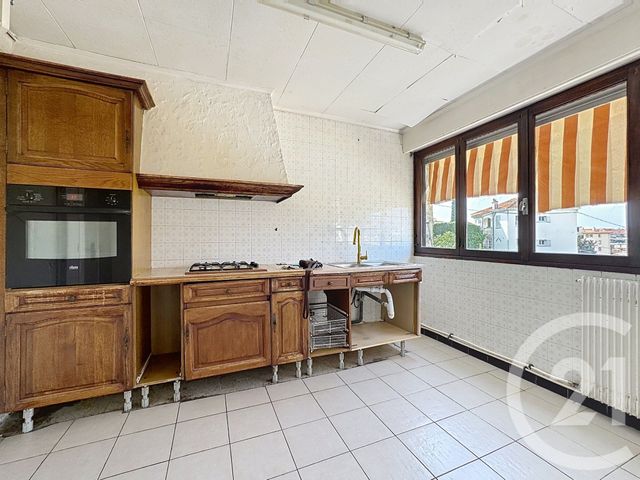 Appartement F4 &agrave; vendre - 4 pi&egrave;ces - 84 m2 - Cannes La Bocca - 06 - PROVENCE-ALPES-COTE-D-AZUR