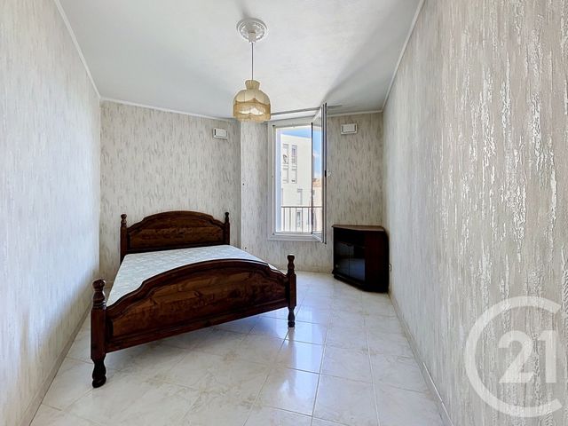 Appartement F5 &agrave; vendre - 5 pi&egrave;ces - 91,80 m2 - Carros - 06 - PROVENCE-ALPES-COTE-D-AZUR