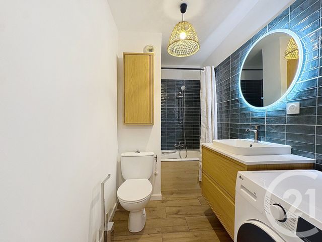 Appartement Studio Cabine &agrave; louer - 1 pi&egrave;ce - 29,79 m2 - Nice - 06 - PROVENCE-ALPES-COTE-D-AZUR