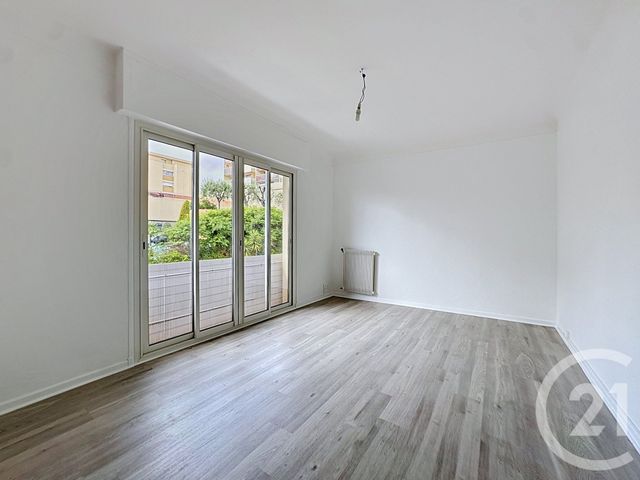 Appartement F3 &agrave; louer - 3 pi&egrave;ces - 62 m2 - Nice - 06 - PROVENCE-ALPES-COTE-D-AZUR