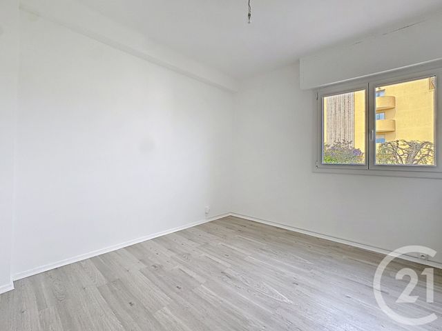 Appartement F3 &agrave; louer - 3 pi&egrave;ces - 62 m2 - Nice - 06 - PROVENCE-ALPES-COTE-D-AZUR
