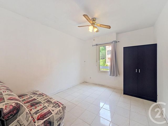 Appartement F3 &agrave; vendre - 3 pi&egrave;ces - 60 m2 - St Laurent Du Var - 06 - PROVENCE-ALPES-COTE-D-AZUR