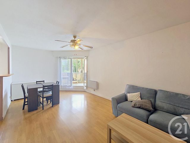 Appartement F3 &agrave; vendre - 3 pi&egrave;ces - 60 m2 - St Laurent Du Var - 06 - PROVENCE-ALPES-COTE-D-AZUR