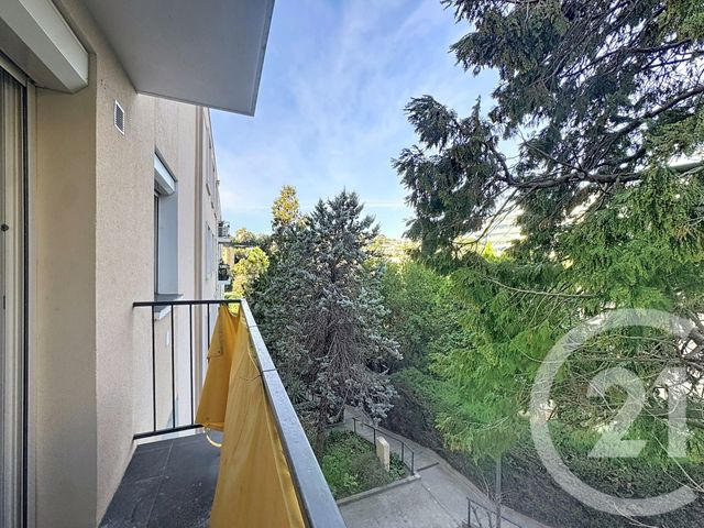 Appartement F3 &agrave; louer - 3 pi&egrave;ces - 54,70 m2 - Cannes - 06 - PROVENCE-ALPES-COTE-D-AZUR