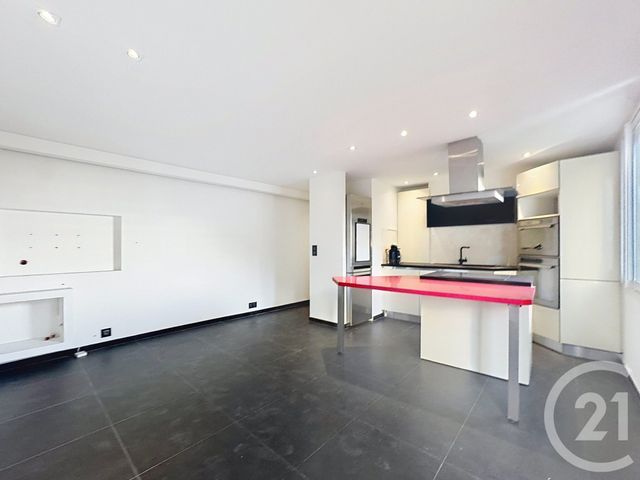 Appartement F3 &agrave; louer - 3 pi&egrave;ces - 54,70 m2 - Cannes - 06 - PROVENCE-ALPES-COTE-D-AZUR