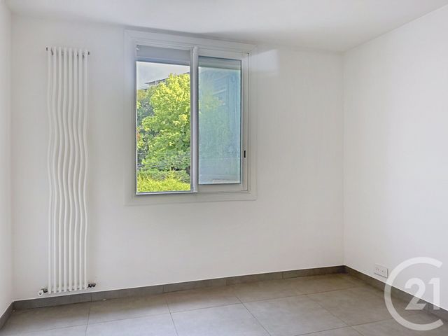 Appartement F3 &agrave; louer - 3 pi&egrave;ces - 54,70 m2 - Cannes - 06 - PROVENCE-ALPES-COTE-D-AZUR