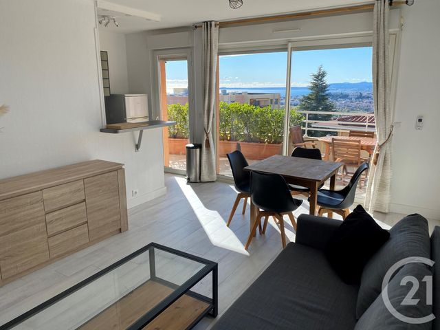 Appartement F2 &agrave; louer - 2 pi&egrave;ces - 39 m2 - Nice - 06 - PROVENCE-ALPES-COTE-D-AZUR