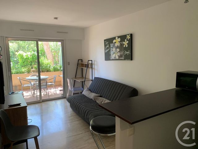 Appartement F1 &agrave; louer - 1 pi&egrave;ce - 20 m2 - Nice - 06 - PROVENCE-ALPES-COTE-D-AZUR