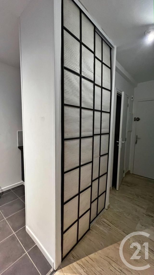 Appartement F1 &agrave; louer - 1 pi&egrave;ce - 20 m2 - Nice - 06 - PROVENCE-ALPES-COTE-D-AZUR