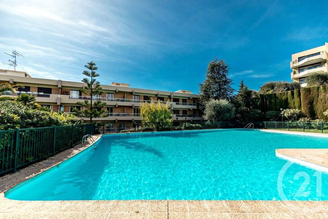 Appartement F1 &agrave; louer - 1 pi&egrave;ce - 20 m2 - Nice - 06 - PROVENCE-ALPES-COTE-D-AZUR