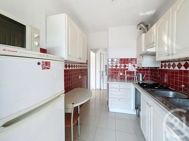 Appartement F1 &agrave; louer - 1 pi&egrave;ce - 34 m2 - Nice - 06 - PROVENCE-ALPES-COTE-D-AZUR