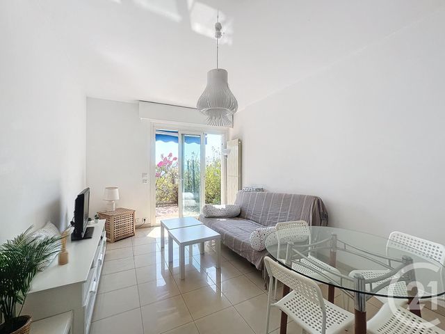 Appartement F1 &agrave; louer - 1 pi&egrave;ce - 34 m2 - Nice - 06 - PROVENCE-ALPES-COTE-D-AZUR