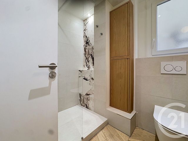 Appartement &agrave; louer - 3 pi&egrave;ces - 56,35 m2 - Nice - 06 - PROVENCE-ALPES-COTE-D-AZUR