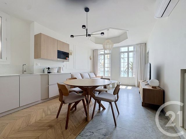 Appartement &agrave; louer - 3 pi&egrave;ces - 56,35 m2 - Nice - 06 - PROVENCE-ALPES-COTE-D-AZUR