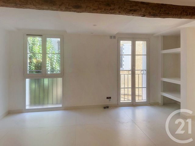 Appartement F2 &agrave; louer - 2 pi&egrave;ces - 31 m2 - Le Cannet - 06 - PROVENCE-ALPES-COTE-D-AZUR