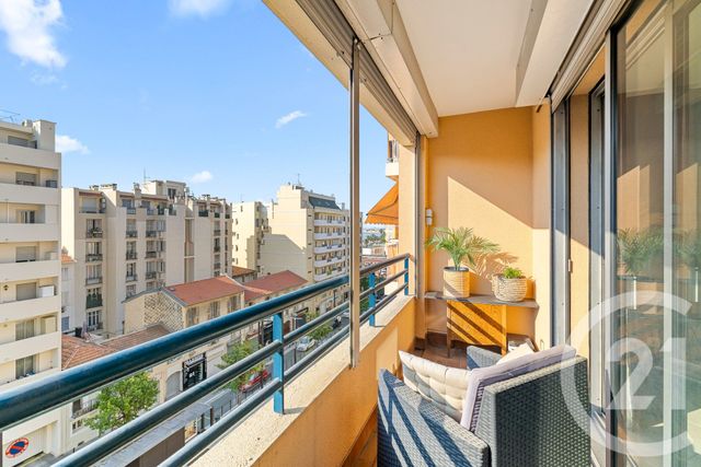 Appartement F2 &agrave; vendre - 2 pi&egrave;ces - 43,89 m2 - Nice - 06 - PROVENCE-ALPES-COTE-D-AZUR