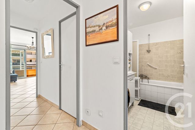 Appartement F2 &agrave; vendre - 2 pi&egrave;ces - 43,89 m2 - Nice - 06 - PROVENCE-ALPES-COTE-D-AZUR