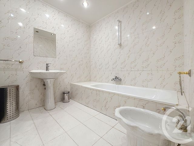 Appartement F2 &agrave; vendre - 2 pi&egrave;ces - 67 m2 - Nice - 06 - PROVENCE-ALPES-COTE-D-AZUR