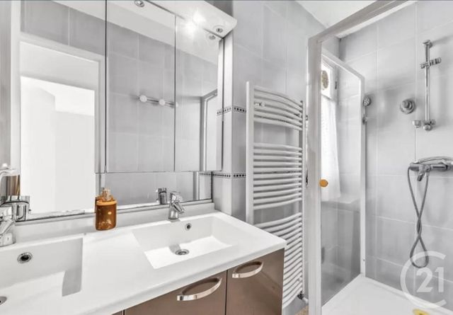 Appartement F3 &agrave; vendre - 3 pi&egrave;ces - 69,97 m2 - Nice - 06 - PROVENCE-ALPES-COTE-D-AZUR