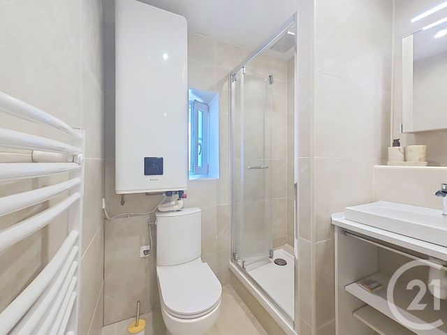 Appartement &agrave; louer - 2 pi&egrave;ces - 39 m2 - Nice - 06 - PROVENCE-ALPES-COTE-D-AZUR