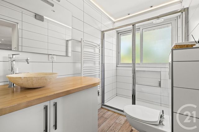 Appartement F1 &agrave; vendre - 1 pi&egrave;ce - 33,18 m2 - St Laurent Du Var - 06 - PROVENCE-ALPES-COTE-D-AZUR