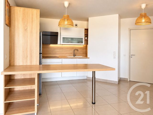 Appartement F2 &agrave; louer - 2 pi&egrave;ces - 50 m2 - Nice - 06 - PROVENCE-ALPES-COTE-D-AZUR