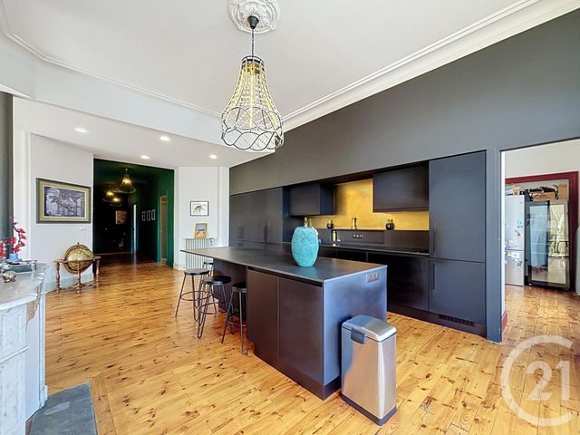 Appartement T5 &agrave; vendre - 6 pi&egrave;ces - 256,09 m2 - Le Puy En Velay - 43 - AUVERGNE