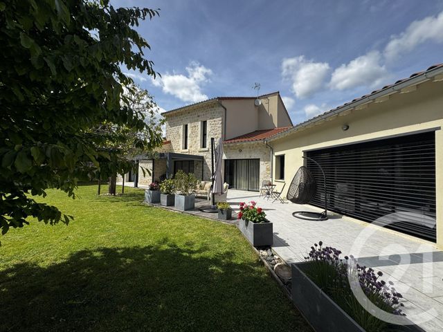Maison &agrave; vendre - 5 pi&egrave;ces - 292,23 m2 - St Germain Laprade - 43 - AUVERGNE