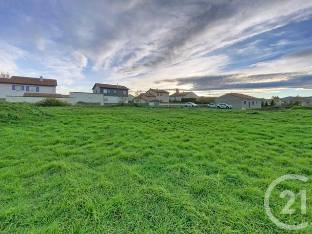Terrain &agrave; vendre - 811 m2 - St Christophe Sur Dolaison - 43 - AUVERGNE