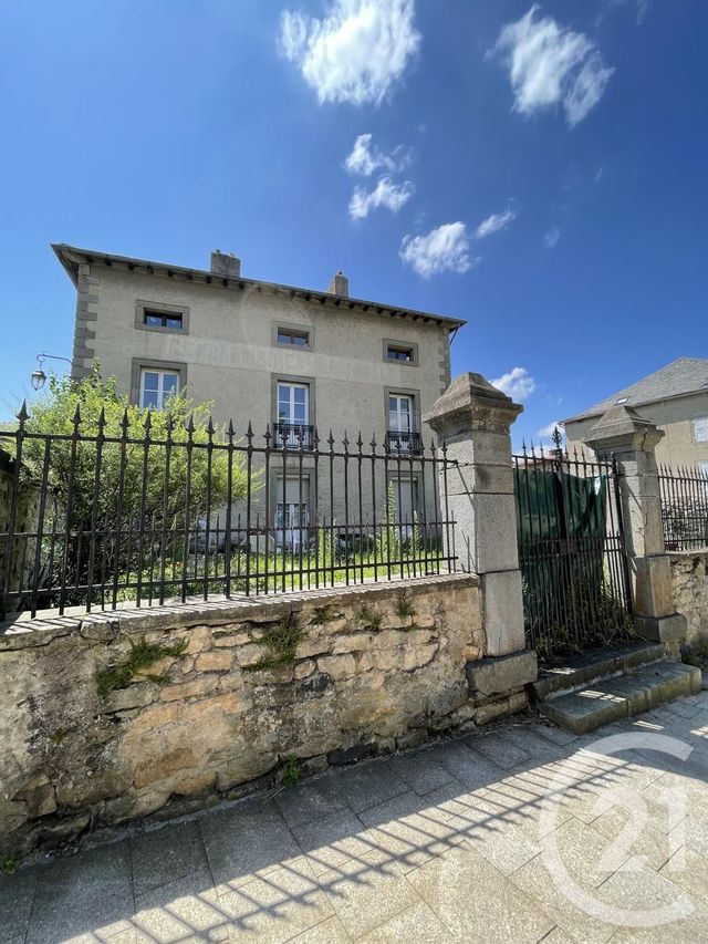 Maison &agrave; vendre - 8 pi&egrave;ces - 330,02 m2 - St Julien Chapteuil - 43 - AUVERGNE