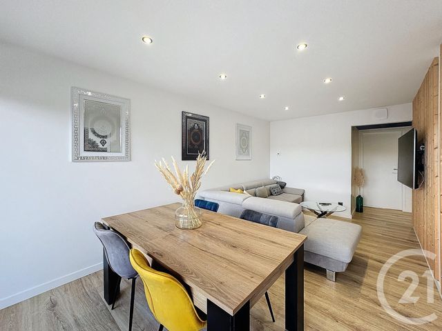 Appartement F3 à vendre - 3 pièces - 64,64 m2 - Le Puy En Velay - 43 - AUVERGNE