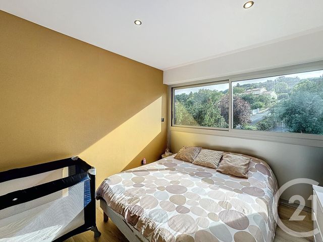 Appartement F3 à vendre - 3 pièces - 64,64 m2 - Le Puy En Velay - 43 - AUVERGNE