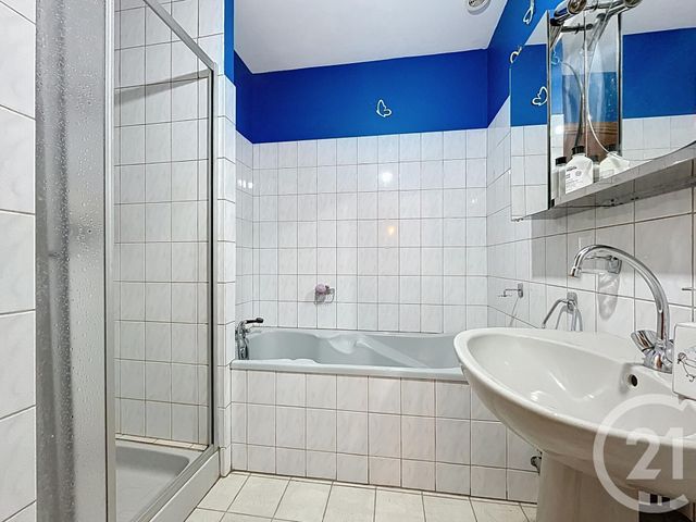 Appartement à vendre - 5 pièces - 143,74 m2 - Le Puy En Velay - 43 - AUVERGNE