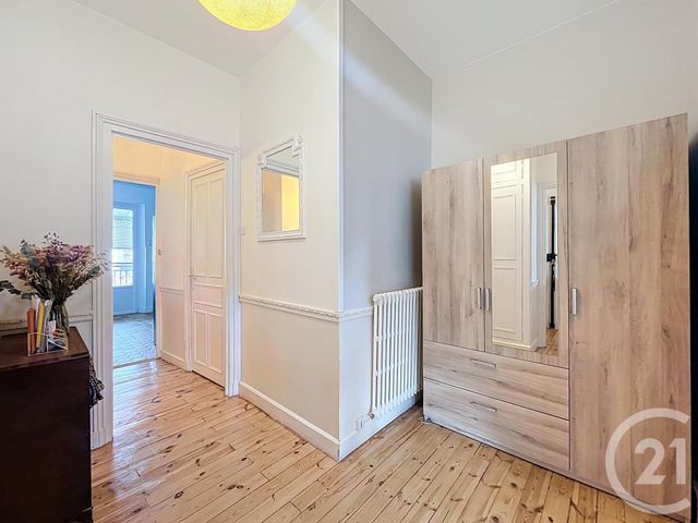 Appartement F3 bis &agrave; vendre - 4 pi&egrave;ces - 81,70 m2 - Le Puy En Velay - 43 - AUVERGNE