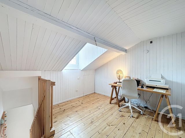 Appartement F3 bis &agrave; vendre - 4 pi&egrave;ces - 81,70 m2 - Le Puy En Velay - 43 - AUVERGNE