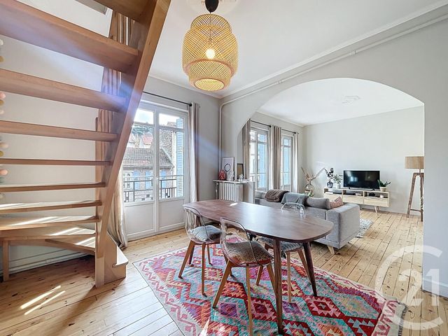 Appartement F3 bis &agrave; vendre - 4 pi&egrave;ces - 81,70 m2 - Le Puy En Velay - 43 - AUVERGNE