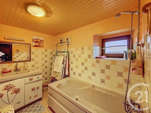 Appartement F3 &agrave; vendre - 5 pi&egrave;ces - 99,64 m2 - St Vincent - 43 - AUVERGNE