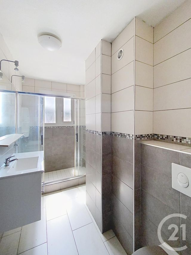 Appartement F4 à vendre - 4 pièces - 79 m2 - Le Puy En Velay - 43 - AUVERGNE