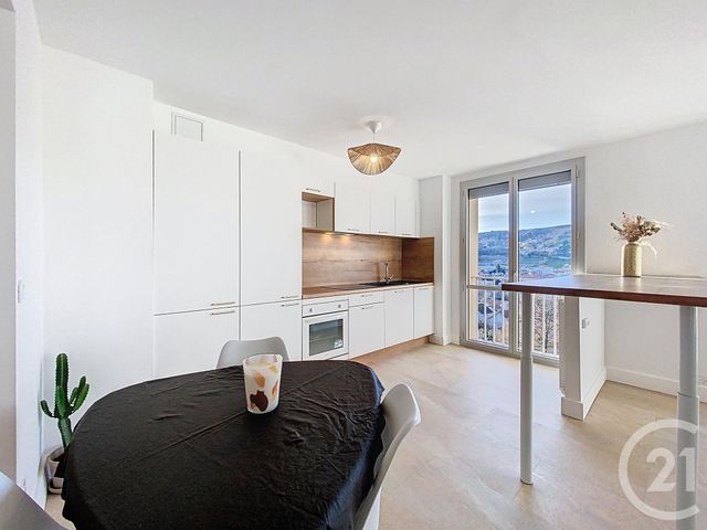 Appartement F3 &agrave; vendre - 3 pi&egrave;ces - 67,50 m2 - Le Puy En Velay - 43 - AUVERGNE