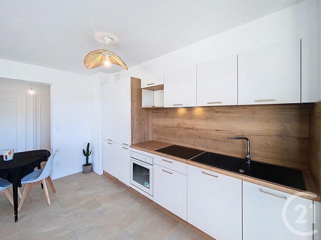 Appartement F3 &agrave; vendre - 3 pi&egrave;ces - 67,50 m2 - Le Puy En Velay - 43 - AUVERGNE