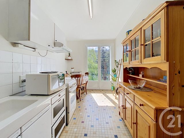 Appartement T3 &agrave; vendre - 3 pi&egrave;ces - 92,43 m2 - Le Puy En Velay - 43 - AUVERGNE