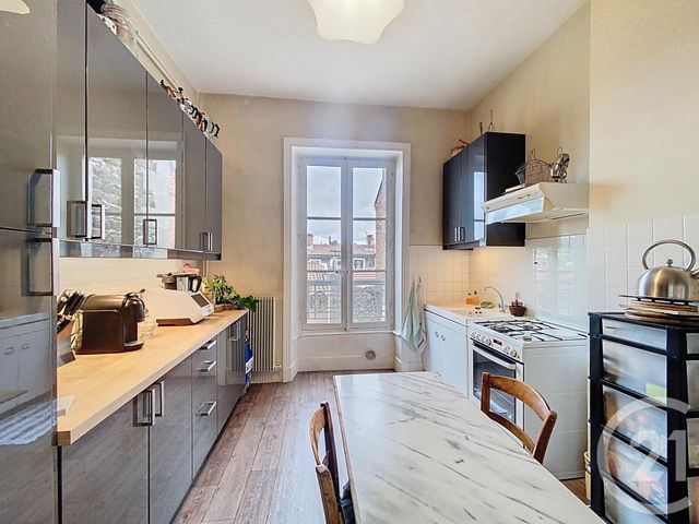 Appartement T4 &agrave; vendre - 4 pi&egrave;ces - 118,78 m2 - Le Puy En Velay - 43 - AUVERGNE