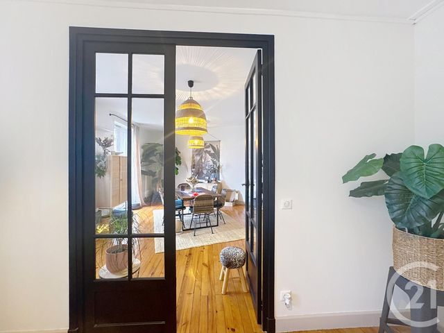 Appartement F4 &agrave; vendre - 5 pi&egrave;ces - 157 m2 - Le Puy En Velay - 43 - AUVERGNE