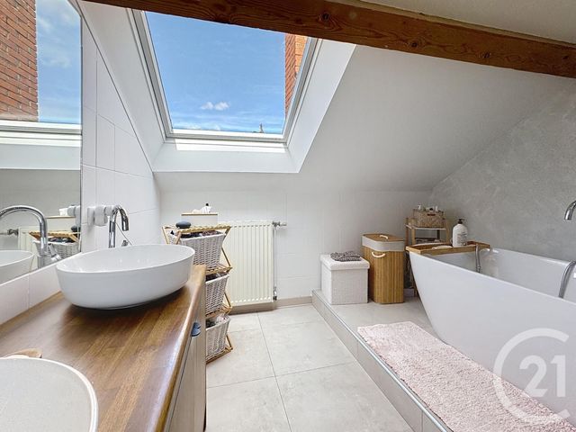 Appartement F4 &agrave; vendre - 5 pi&egrave;ces - 157 m2 - Le Puy En Velay - 43 - AUVERGNE