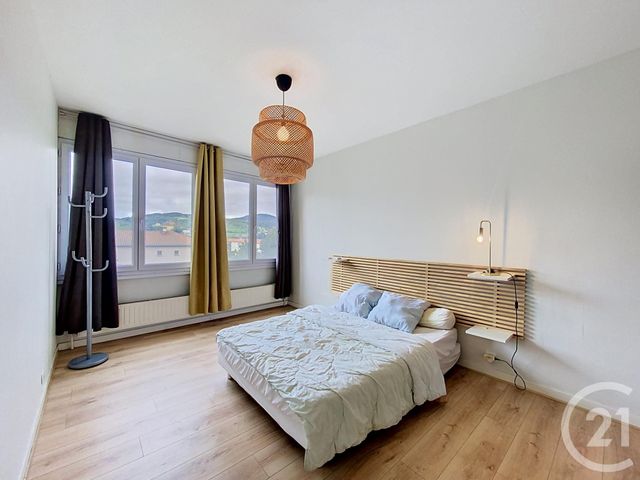 Appartement F3 bis &agrave; vendre - 5 pi&egrave;ces - 94,42 m2 - Le Puy En Velay - 43 - AUVERGNE