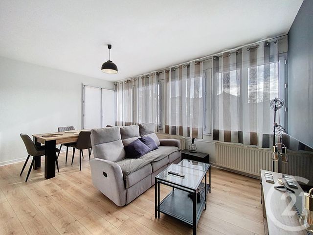 Appartement T4 &agrave; vendre - 5 pi&egrave;ces - 94,42 m2 - Le Puy En Velay - 43 - AUVERGNE