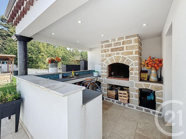 Maison &agrave; vendre - 5 pi&egrave;ces - 176 m2 - Polignac - 43 - AUVERGNE