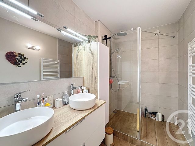 Appartement F2 &agrave; vendre - 3 pi&egrave;ces - 57,62 m2 - Vals Pres Le Puy - 43 - AUVERGNE