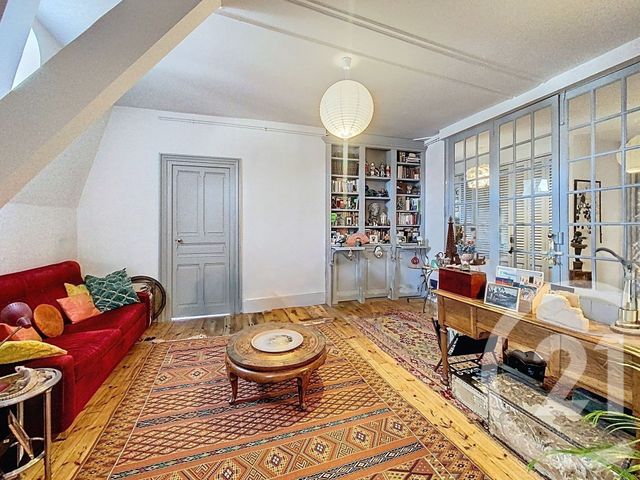 Appartement F3 &agrave; vendre - 3 pi&egrave;ces - 103,10 m2 - Le Puy En Velay - 43 - AUVERGNE